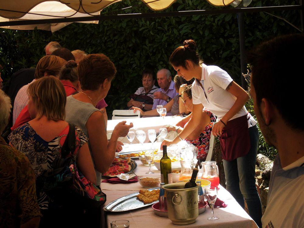 Hotel Ristorante Il Caminetto Diano Marina Extérieur photo